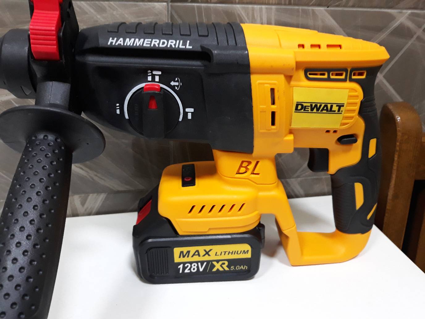 129052436_61c73be940a445-419937921640446926720