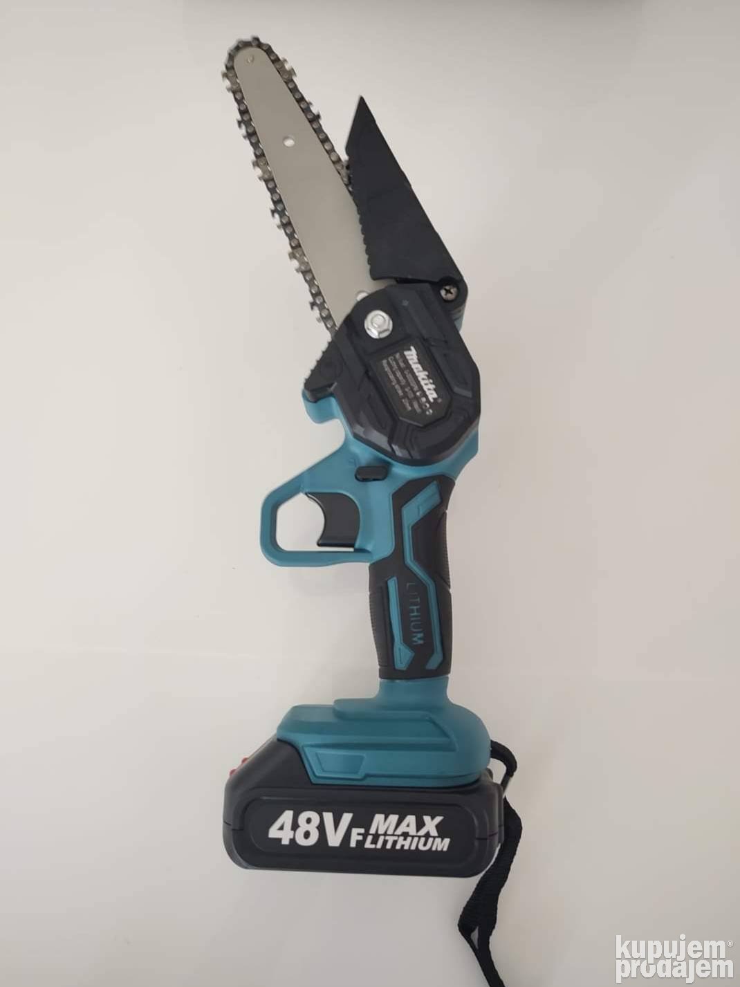 131120505_61f277c187d986-339024041643280311098